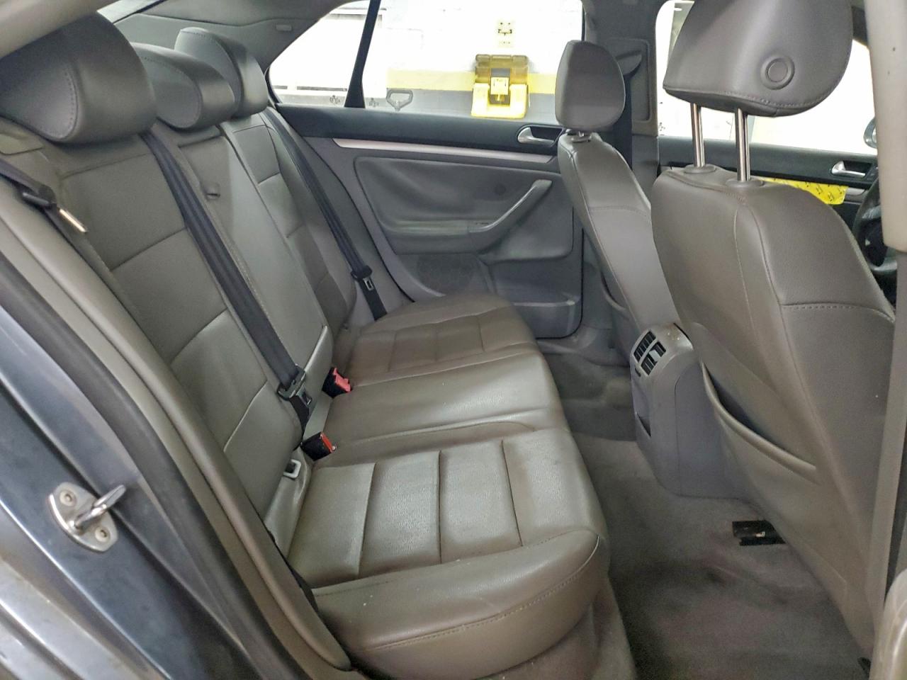 2006 VOLKSWAGEN JETTA TDI photo 10