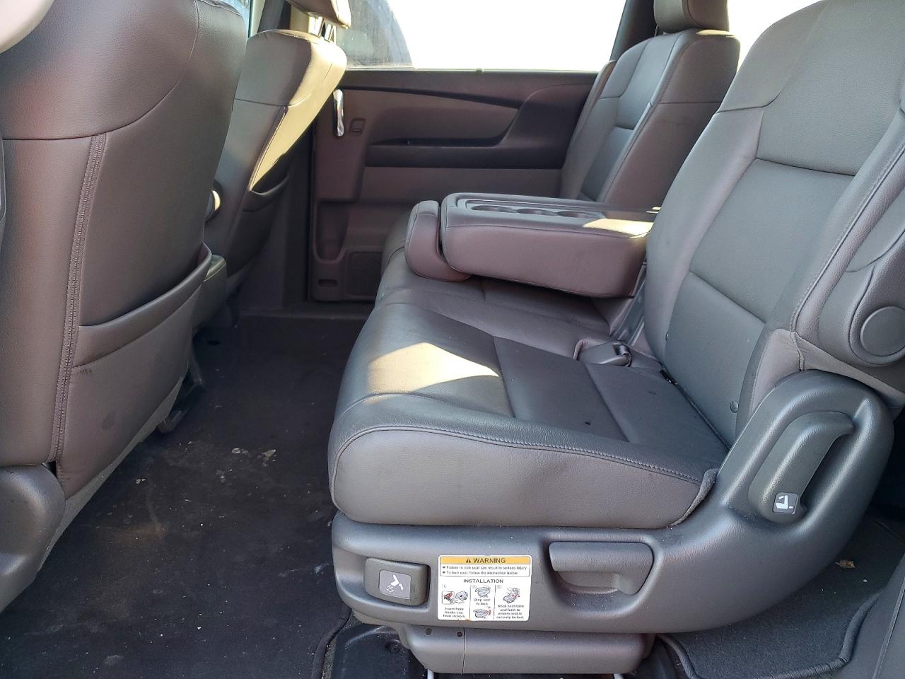 2016 HONDA ODYSSEY EXL photo 11