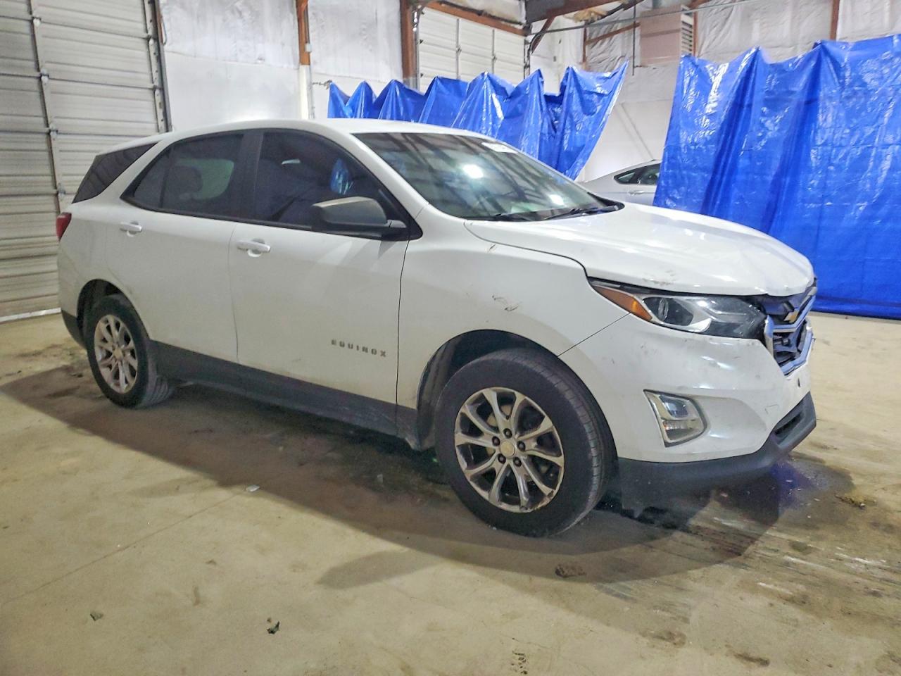 2020 CHEVROLET EQUINOX LS photo 4