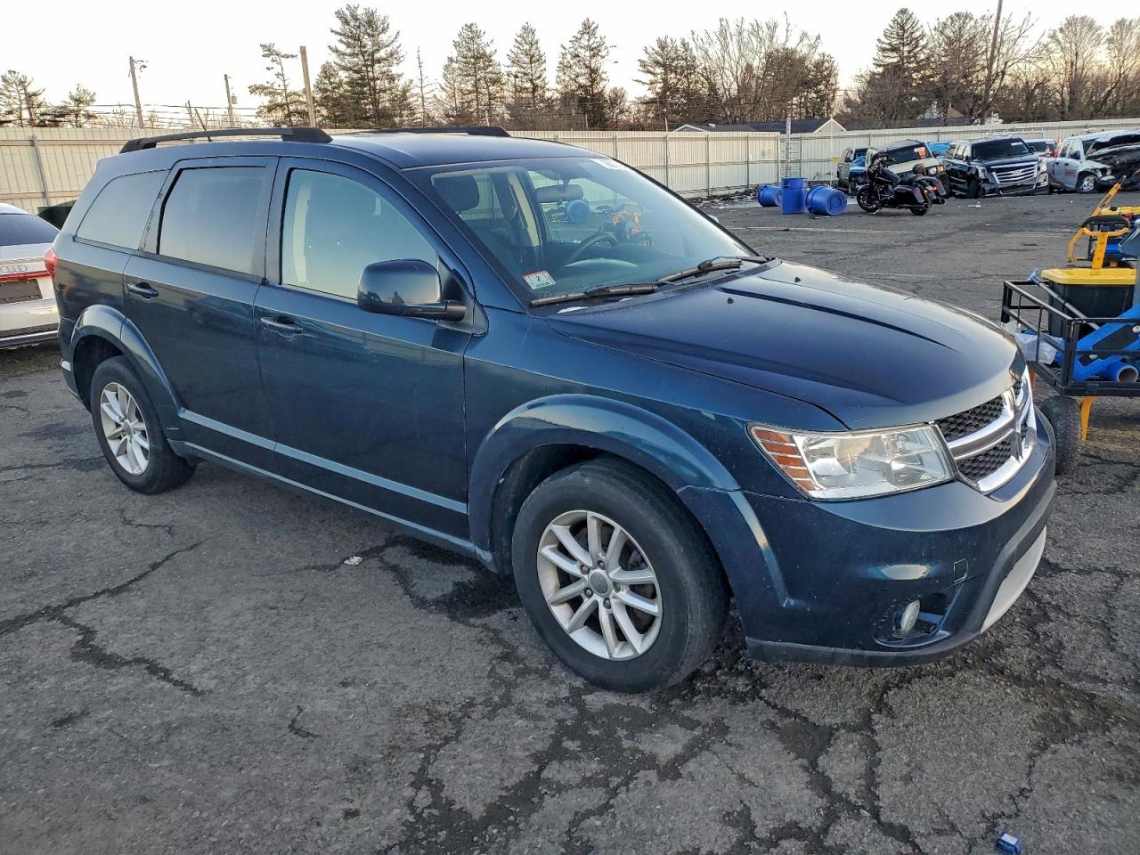 2015 DODGE JOURNEY SXT photo 4