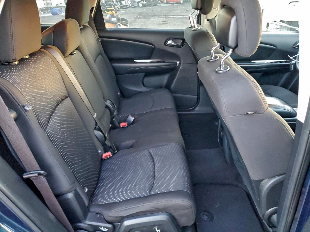 2015 DODGE JOURNEY SXT photo 11