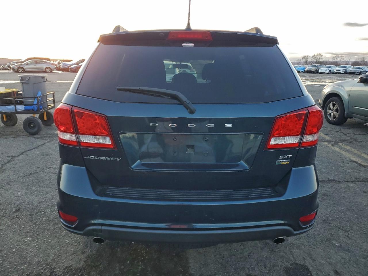 2015 DODGE JOURNEY SXT photo 6