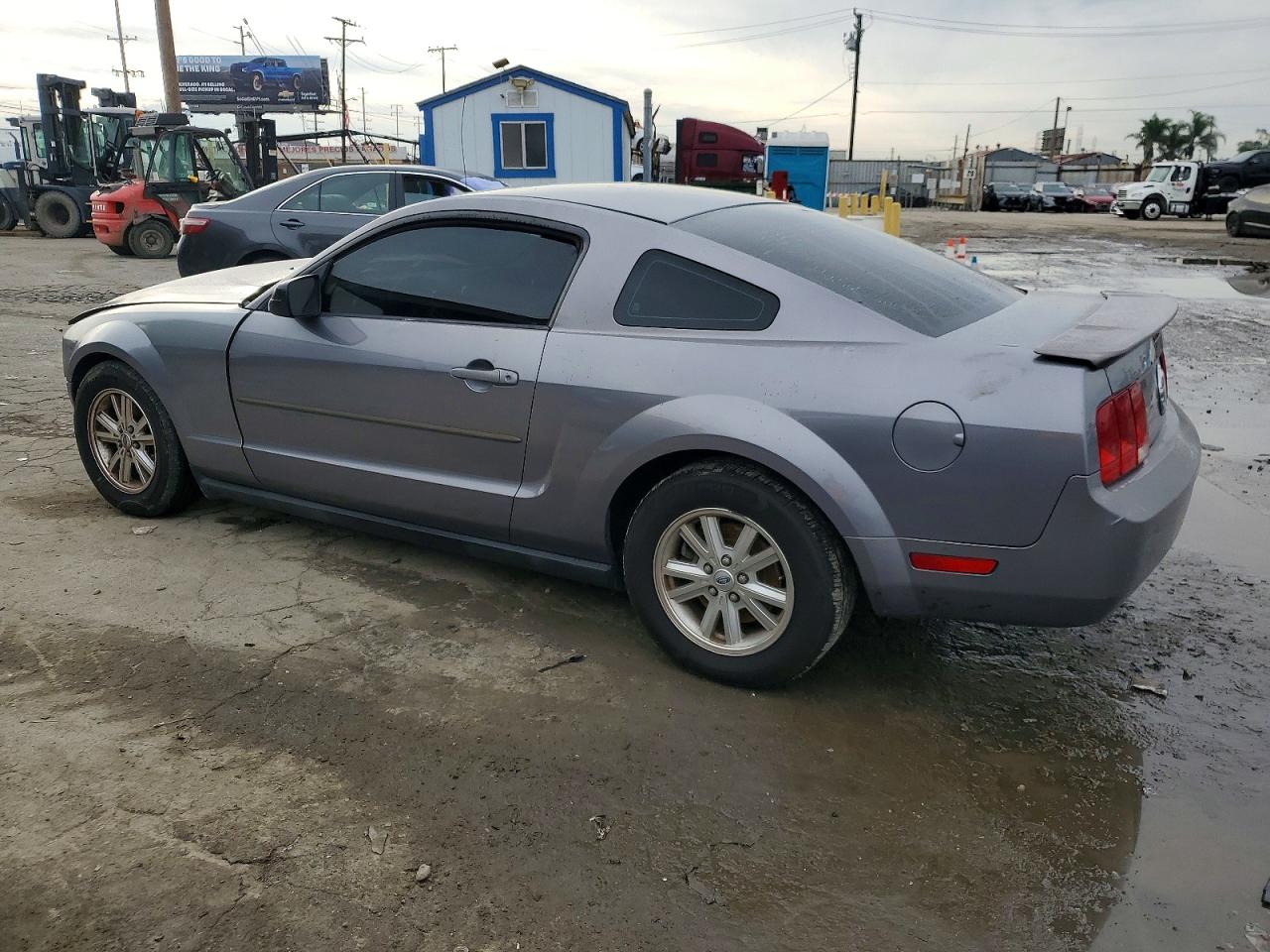 2007 FORD MUSTANG photo 2