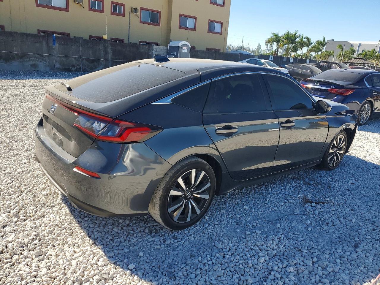 2022 HONDA CIVIC EXL photo 3
