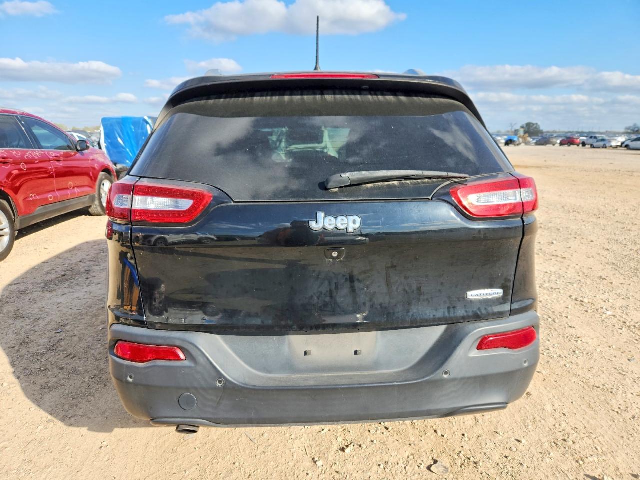 2017 JEEP CHEROKEE LATITUDE photo 11