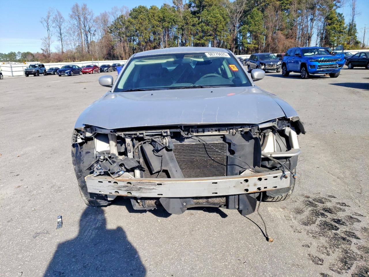2010 DODGE CHARGER SXT photo 5