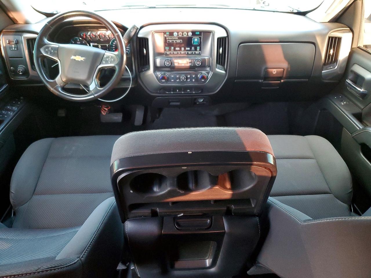 2018 CHEVROLET SILVERADO C1500 LT photo 8