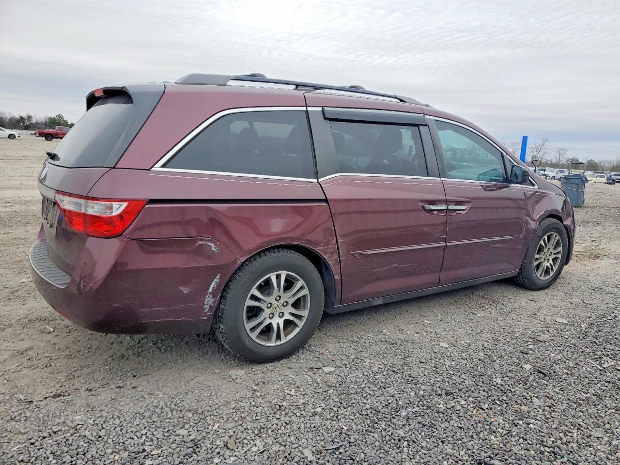 2013 HONDA ODYSSEY EXL photo 3