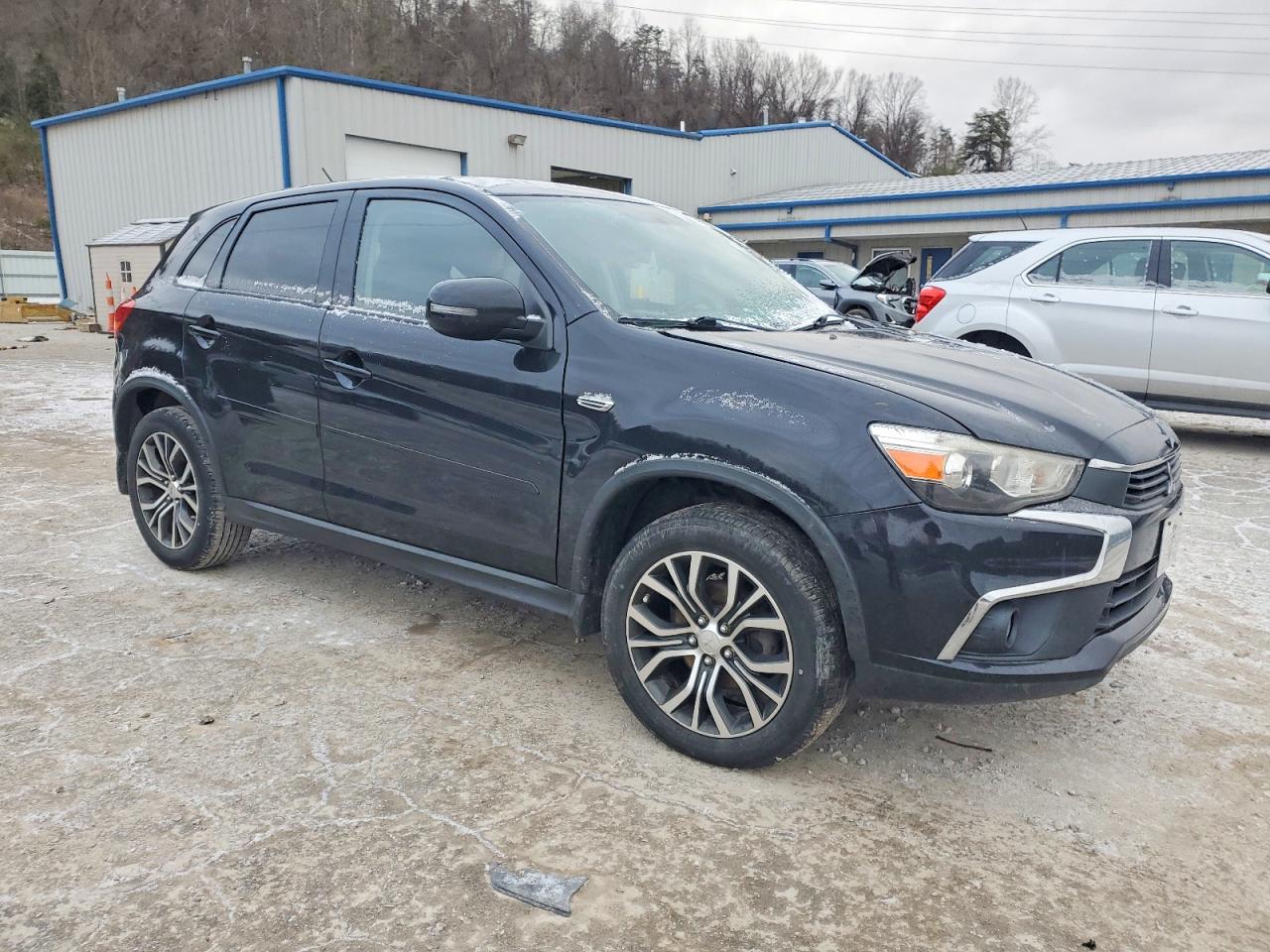 2016 MITSUBISHI OUTLANDER SPORT ES photo 4