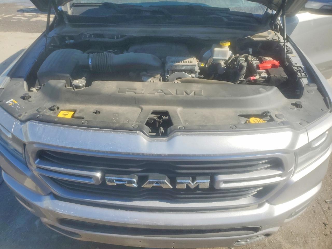 2023 RAM 1500 LARAMIE photo 11