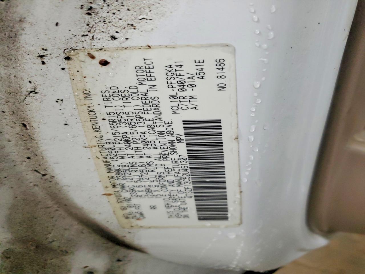 2002 TOYOTA SIENNA LE photo 12