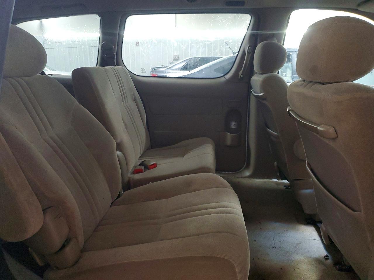 2002 TOYOTA SIENNA LE photo 10