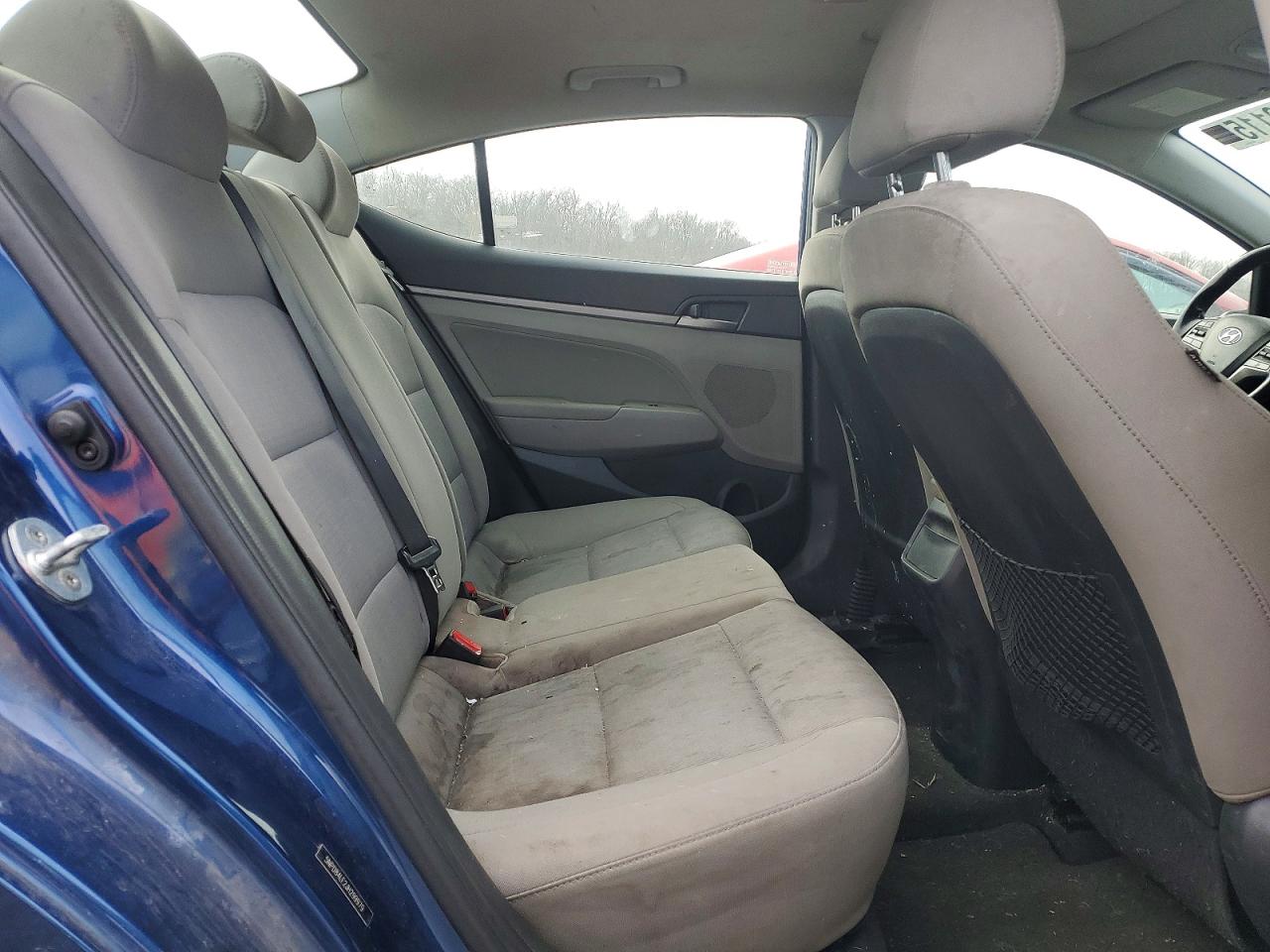 2018 HYUNDAI ELANTRA SEL photo 10