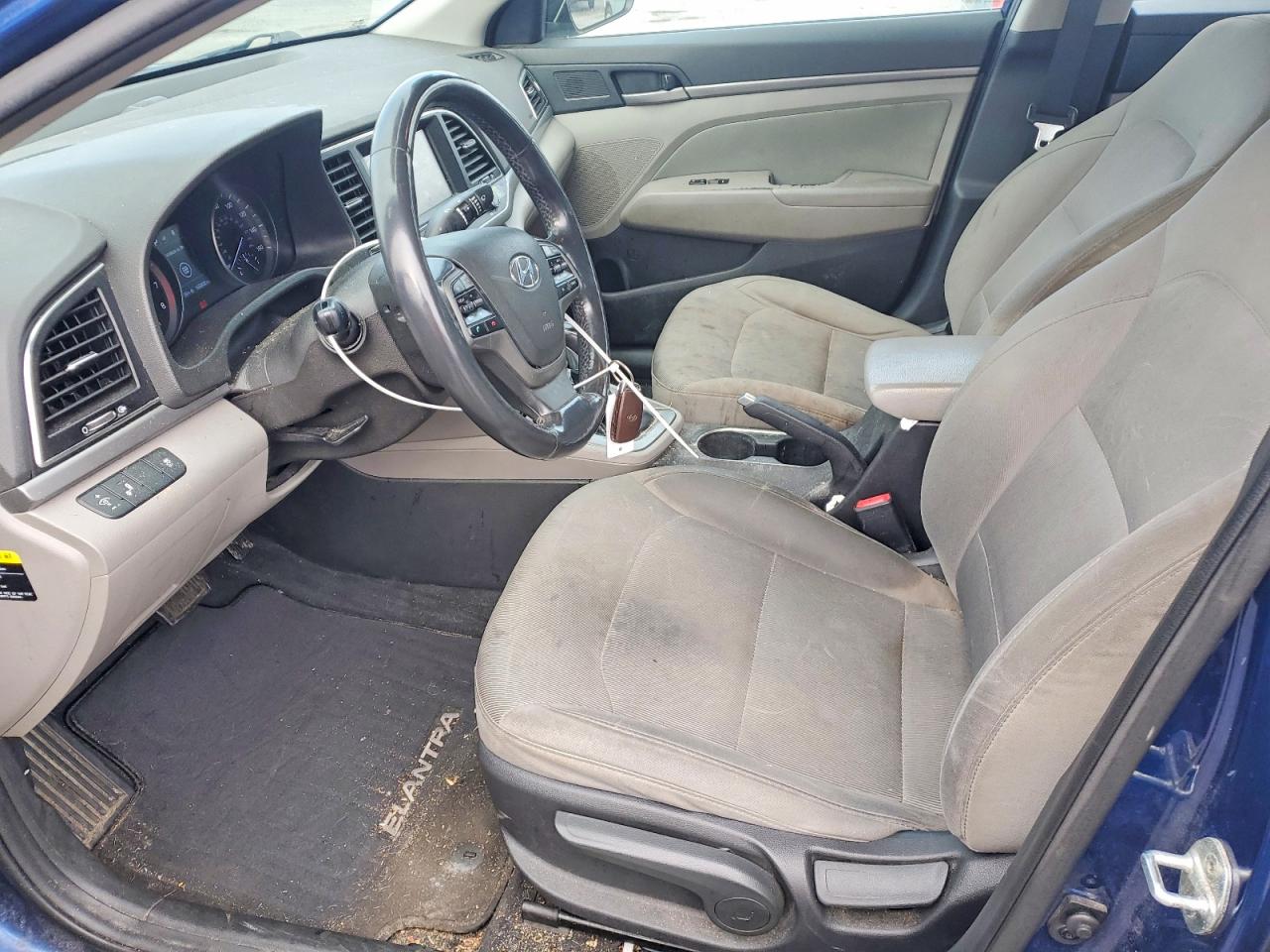 2018 HYUNDAI ELANTRA SEL photo 7