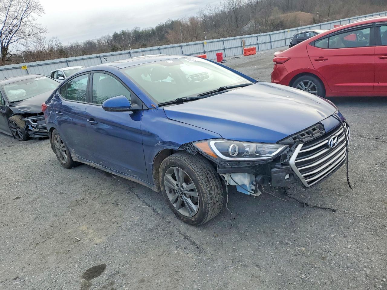 2018 HYUNDAI ELANTRA SEL photo 4