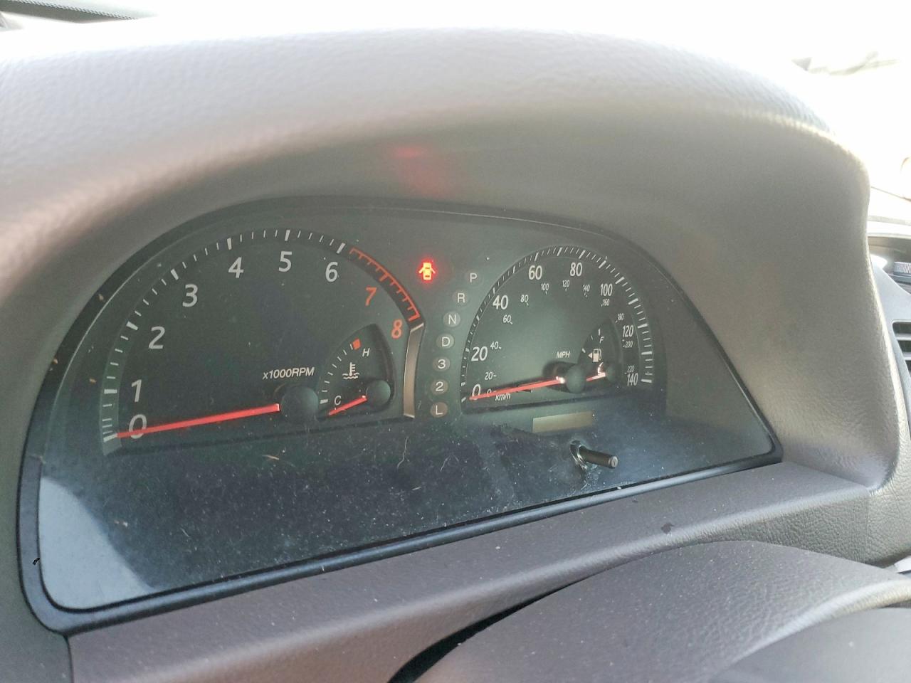 2003 TOYOTA CAMRY LE photo 9