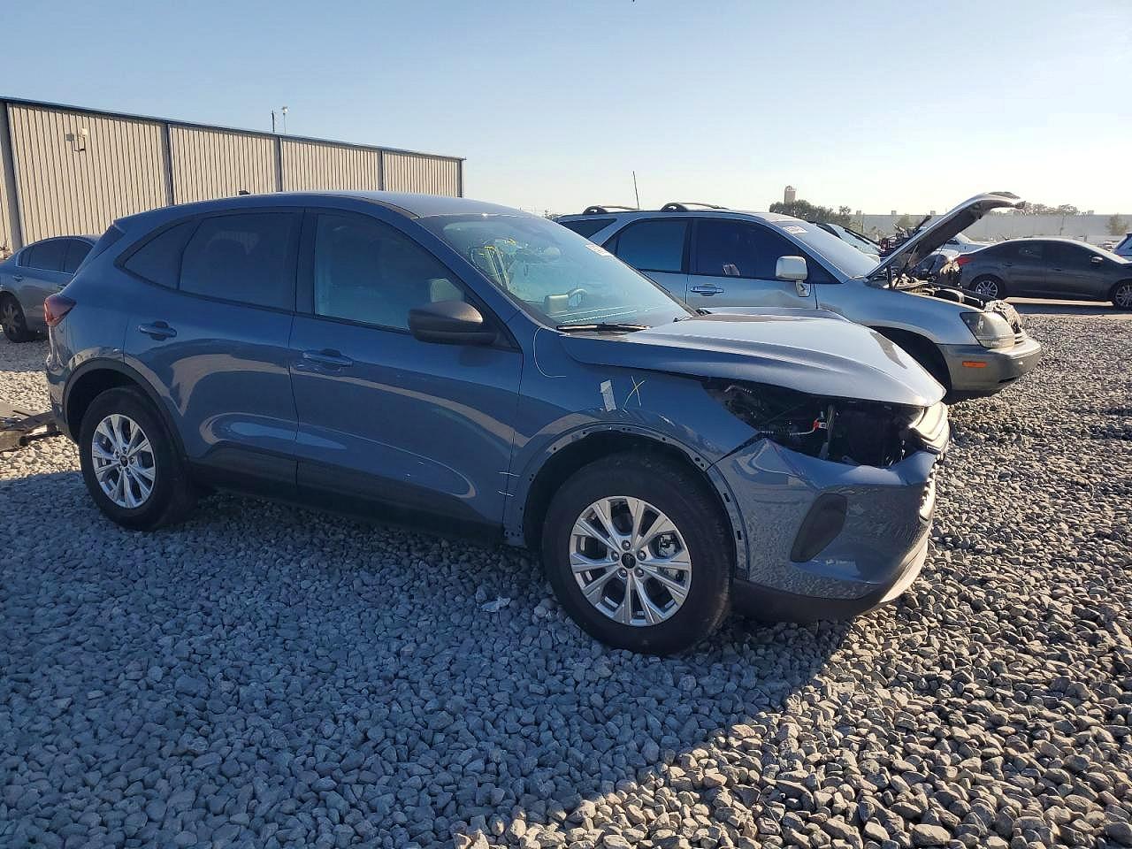2025 FORD ESCAPE ACTIVE photo 4