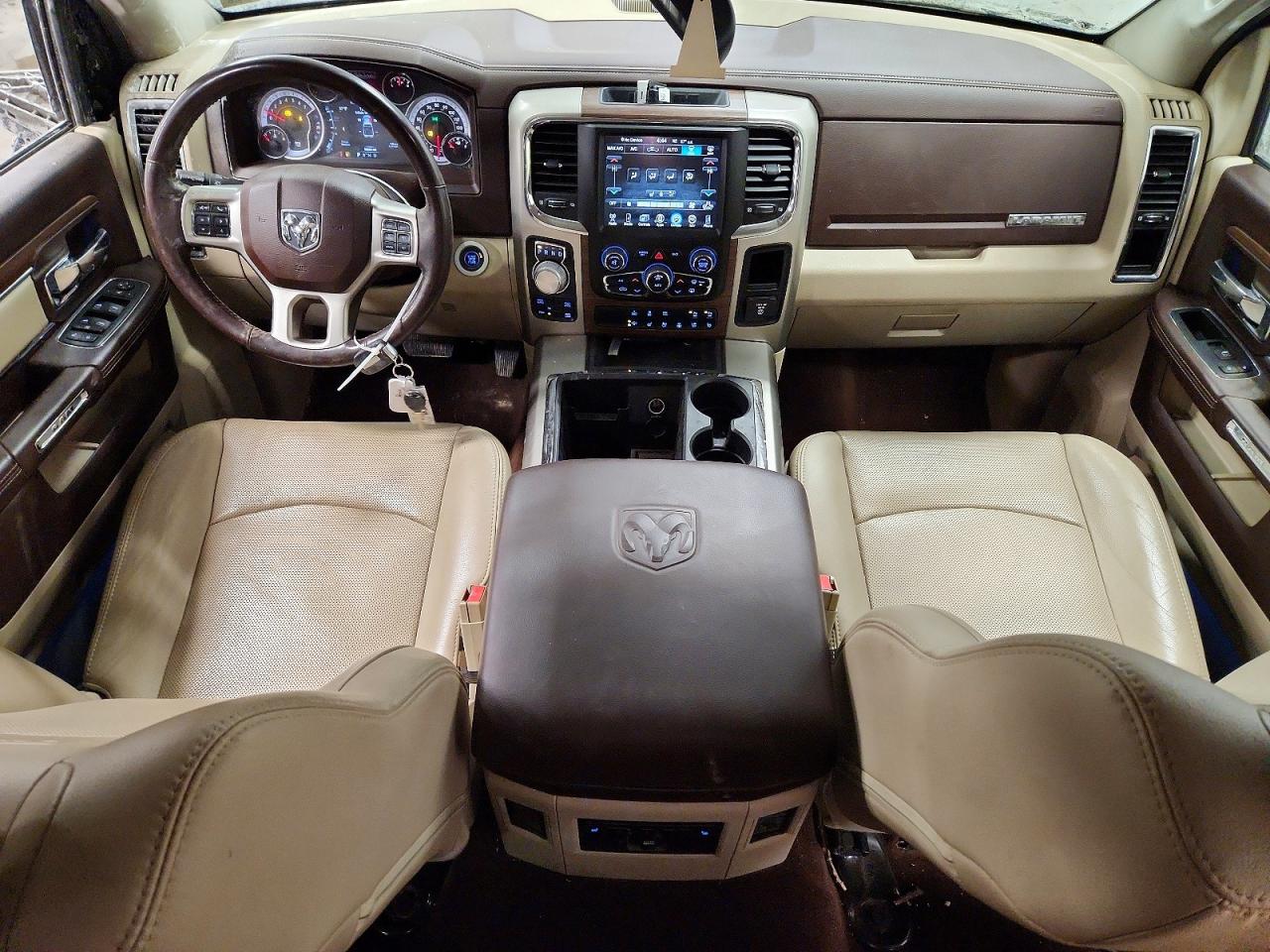 2014 RAM 1500 LARAMIE photo 8