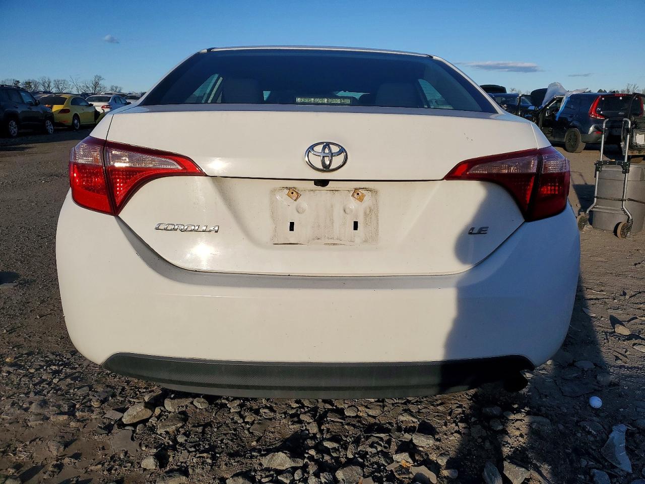 2018 TOYOTA COROLLA L photo 6