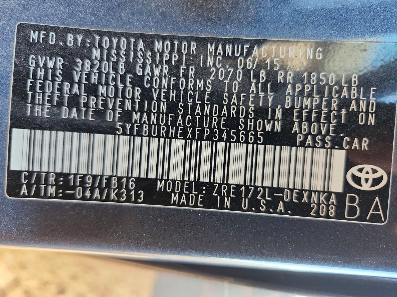 2015 TOYOTA COROLLA L photo 13