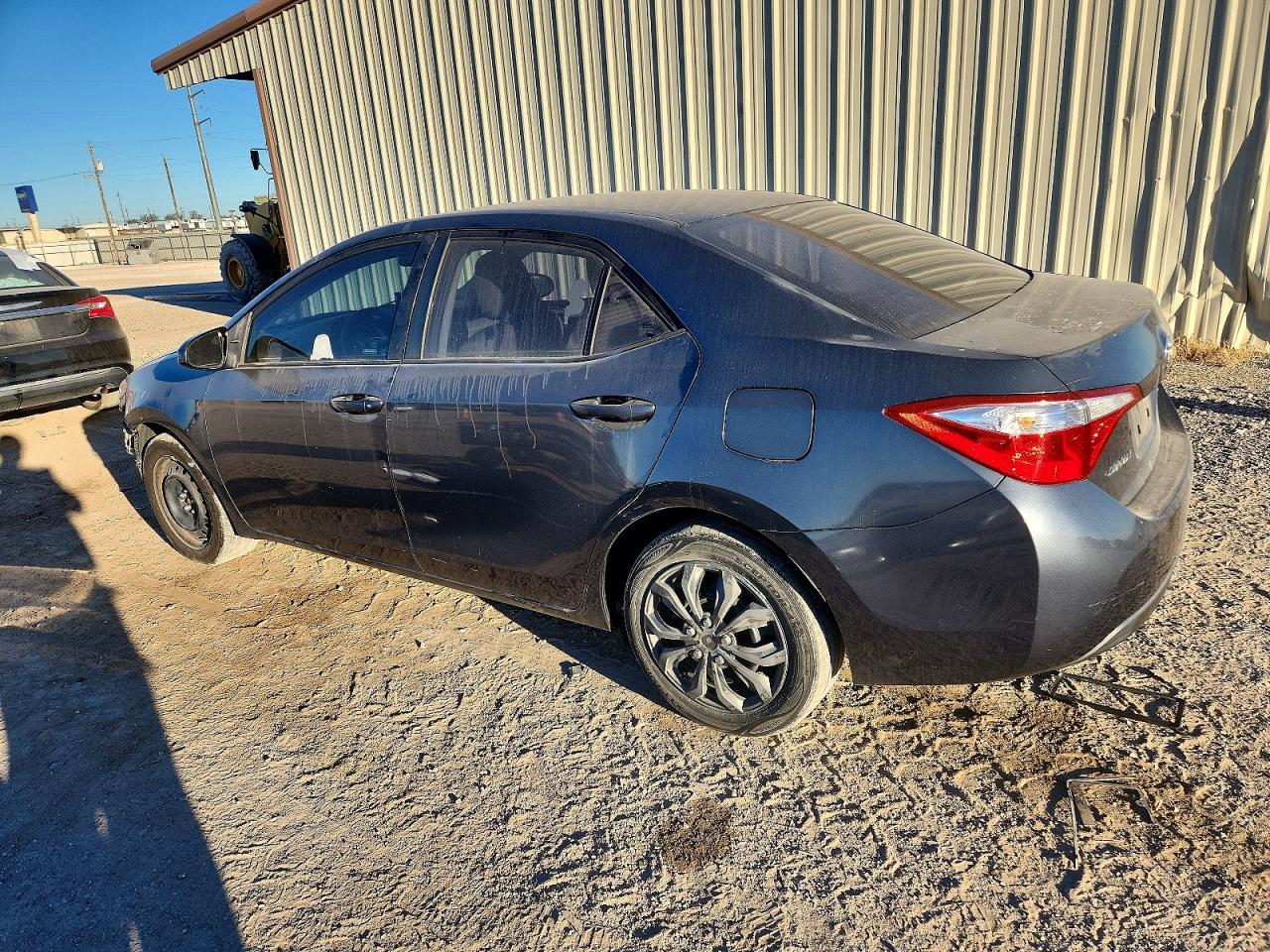2015 TOYOTA COROLLA L photo 2