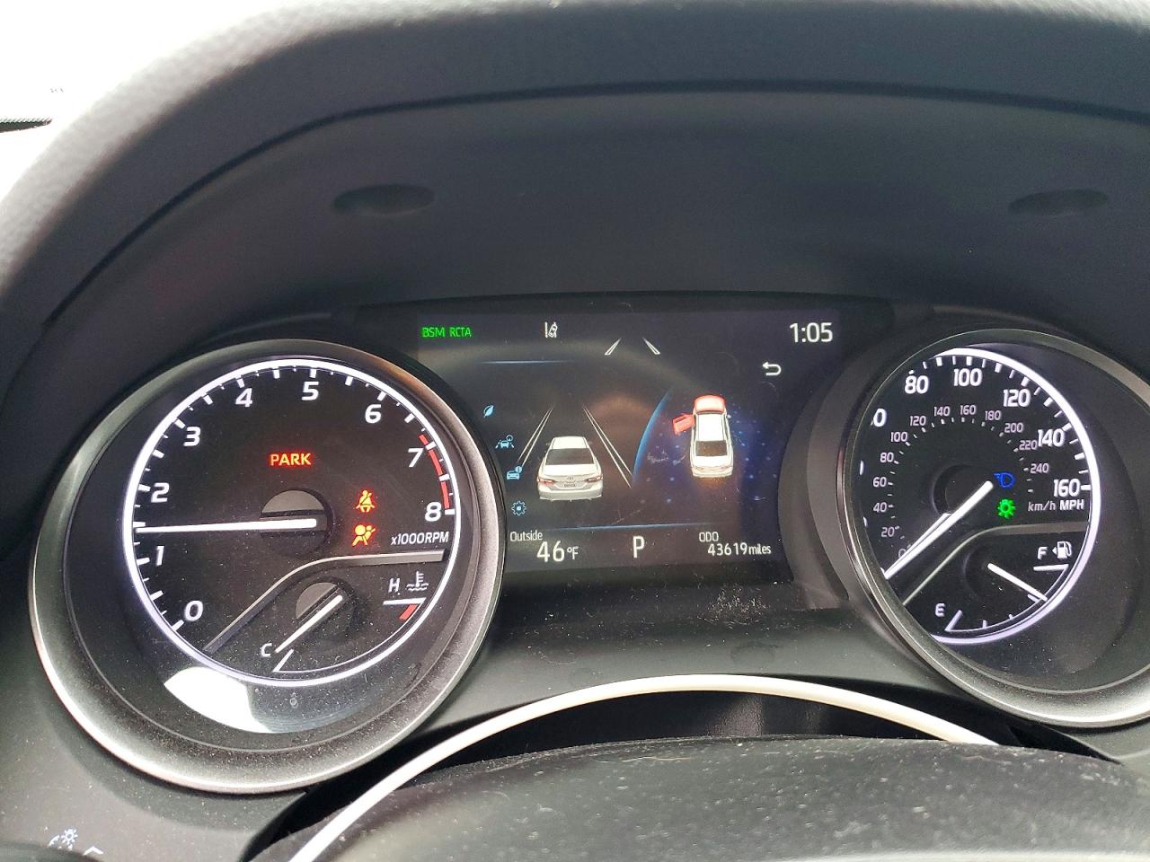 2021 TOYOTA CAMRY SE photo 25