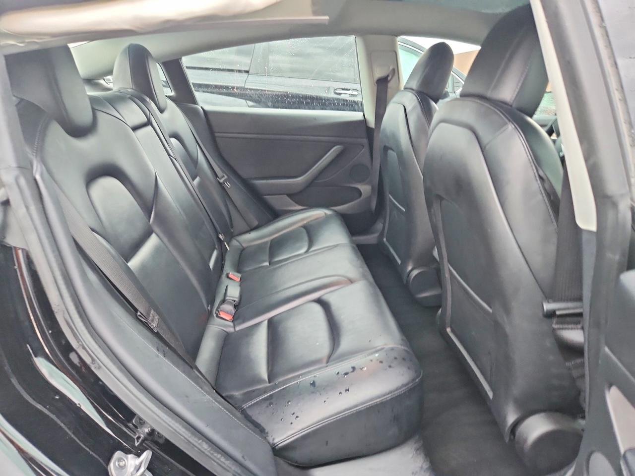 2022 TESLA MODEL 3 photo 10