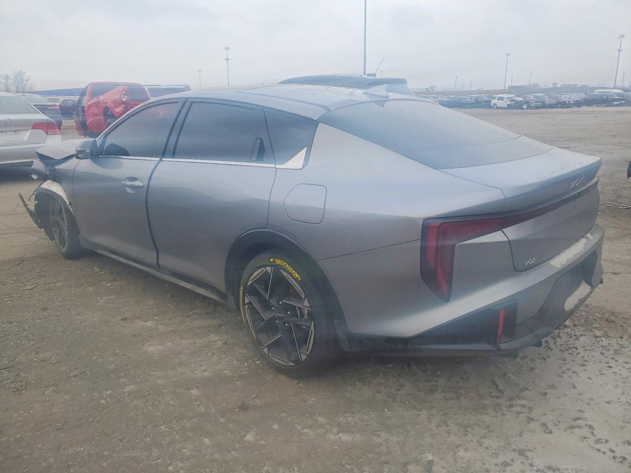 2025 KIA K4 GT LINE photo 3