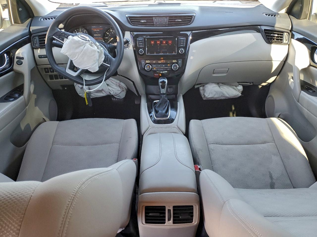 2020 NISSAN ROGUE SPORT S photo 8