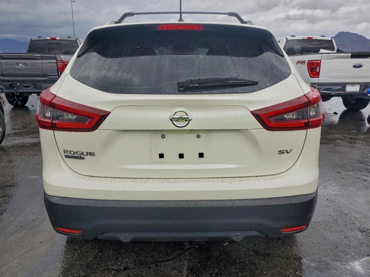2020 NISSAN ROGUE SPORT S photo 6