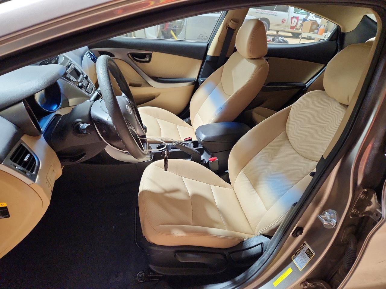 2013 HYUNDAI ELANTRA GLS photo 7
