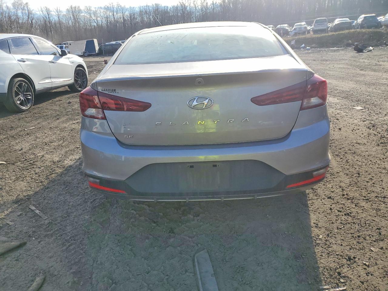 2020 HYUNDAI ELANTRA SE photo 6
