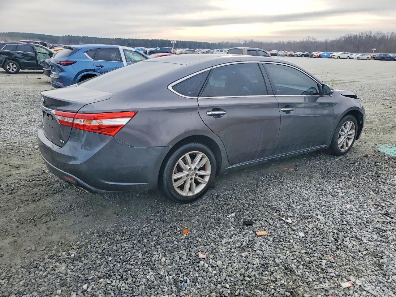 2013 TOYOTA AVALON BASE photo 3