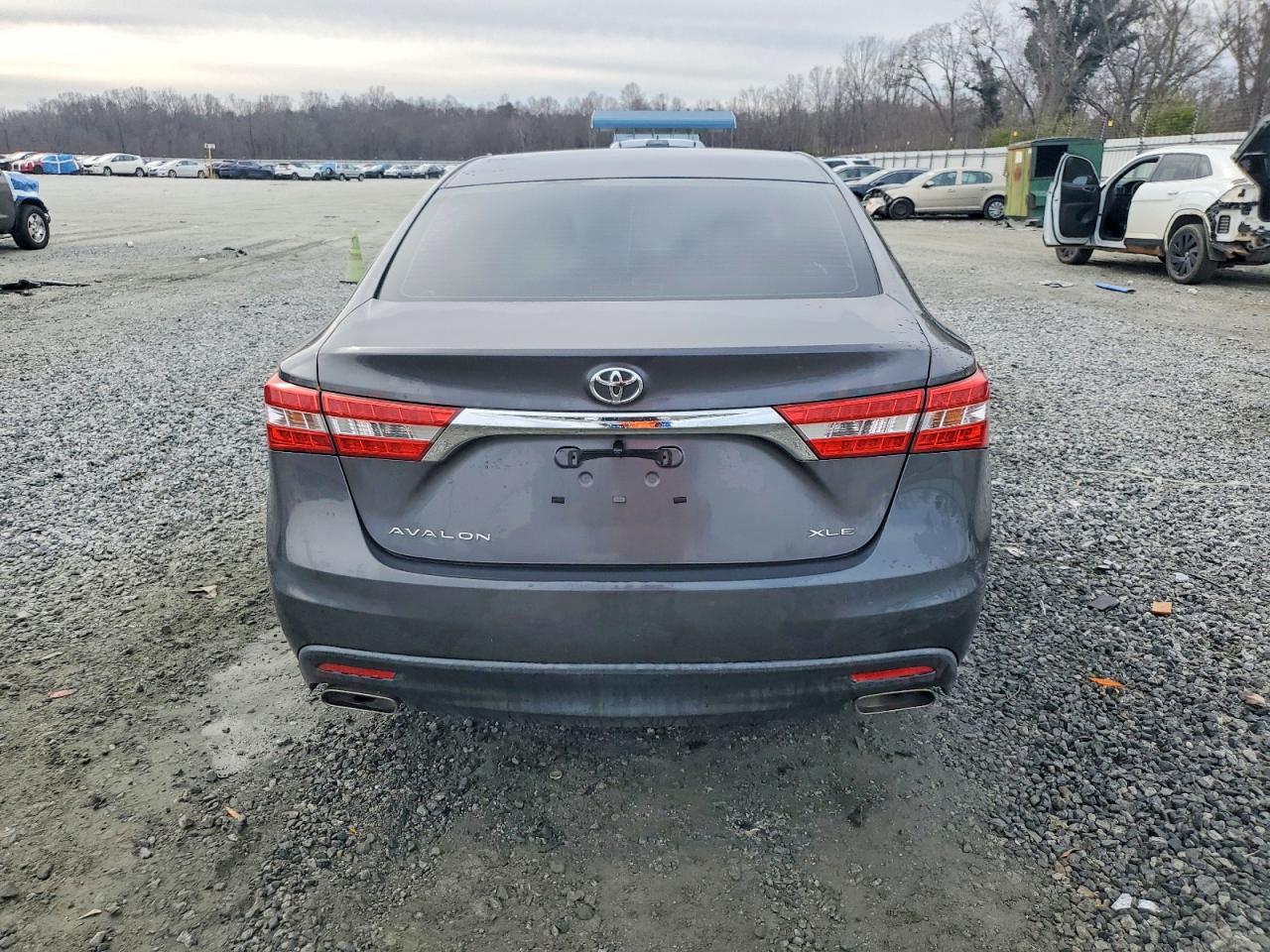 2013 TOYOTA AVALON BASE photo 6