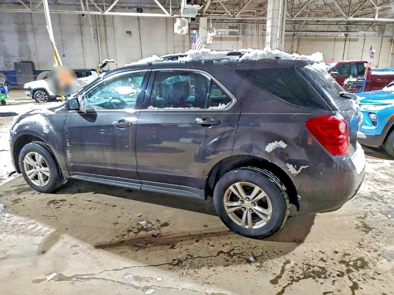 2015 CHEVROLET EQUINOX LT photo 2