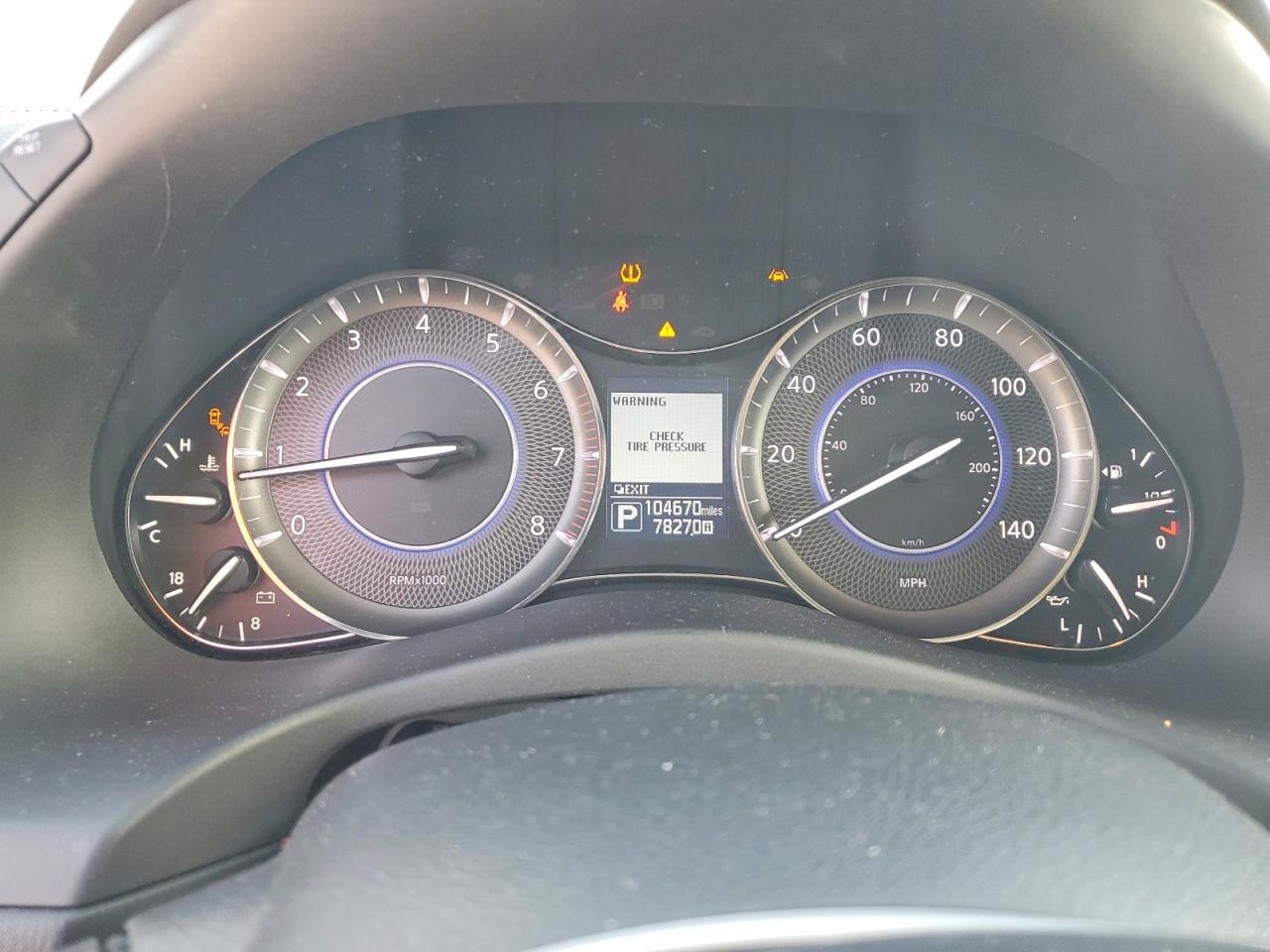 2018 INFINITI QX80 BASE photo 9
