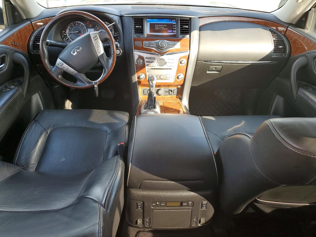 2018 INFINITI QX80 BASE photo 8
