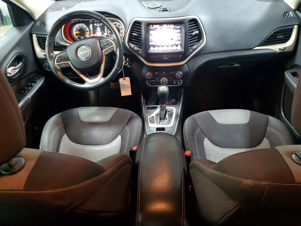 2014 JEEP CHEROKEE LATITUDE photo 8