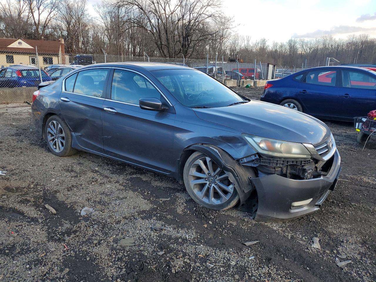 2013 HONDA ACCORD SPORT photo 4