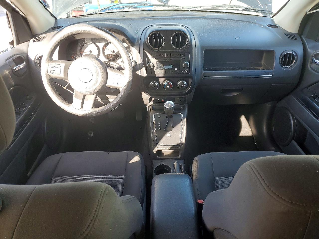2012 JEEP COMPASS SPORT photo 8