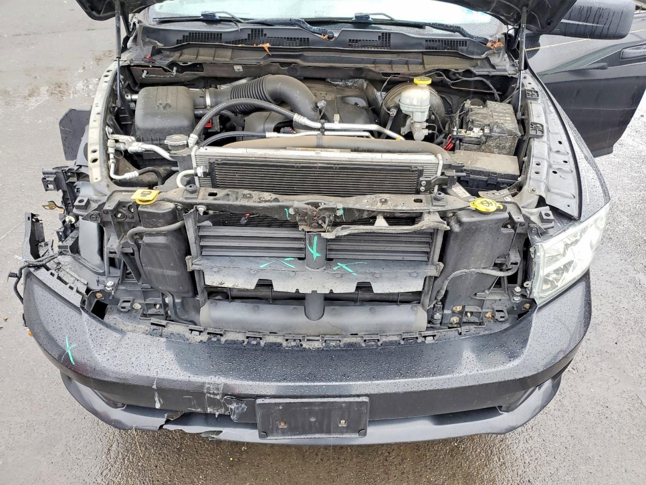 2018 RAM 1500 ST photo 11