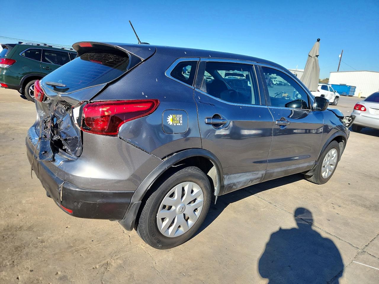 2019 NISSAN ROGUE SPORT S photo 3