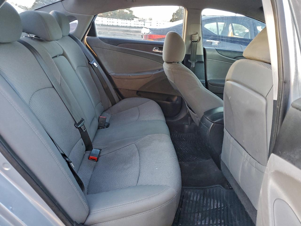 2011 HYUNDAI SONATA GLS photo 10