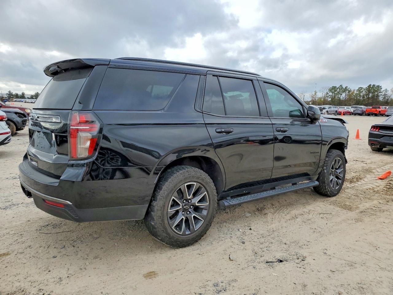 2022 CHEVROLET TAHOE K1500 Z71 photo 3