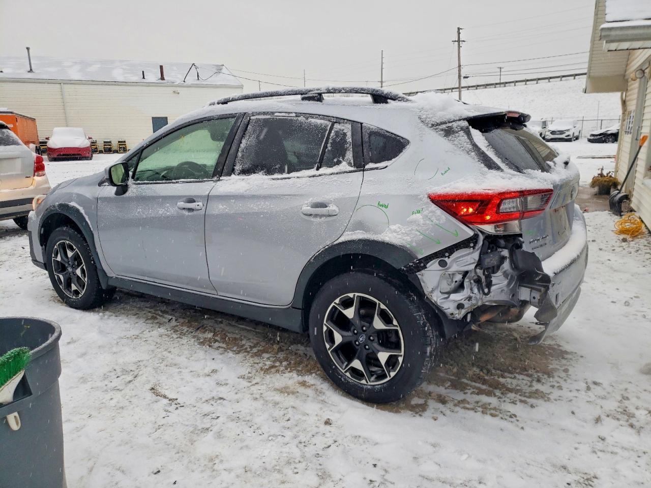 2020 SUBARU CROSSTREK PREMIUM photo 2