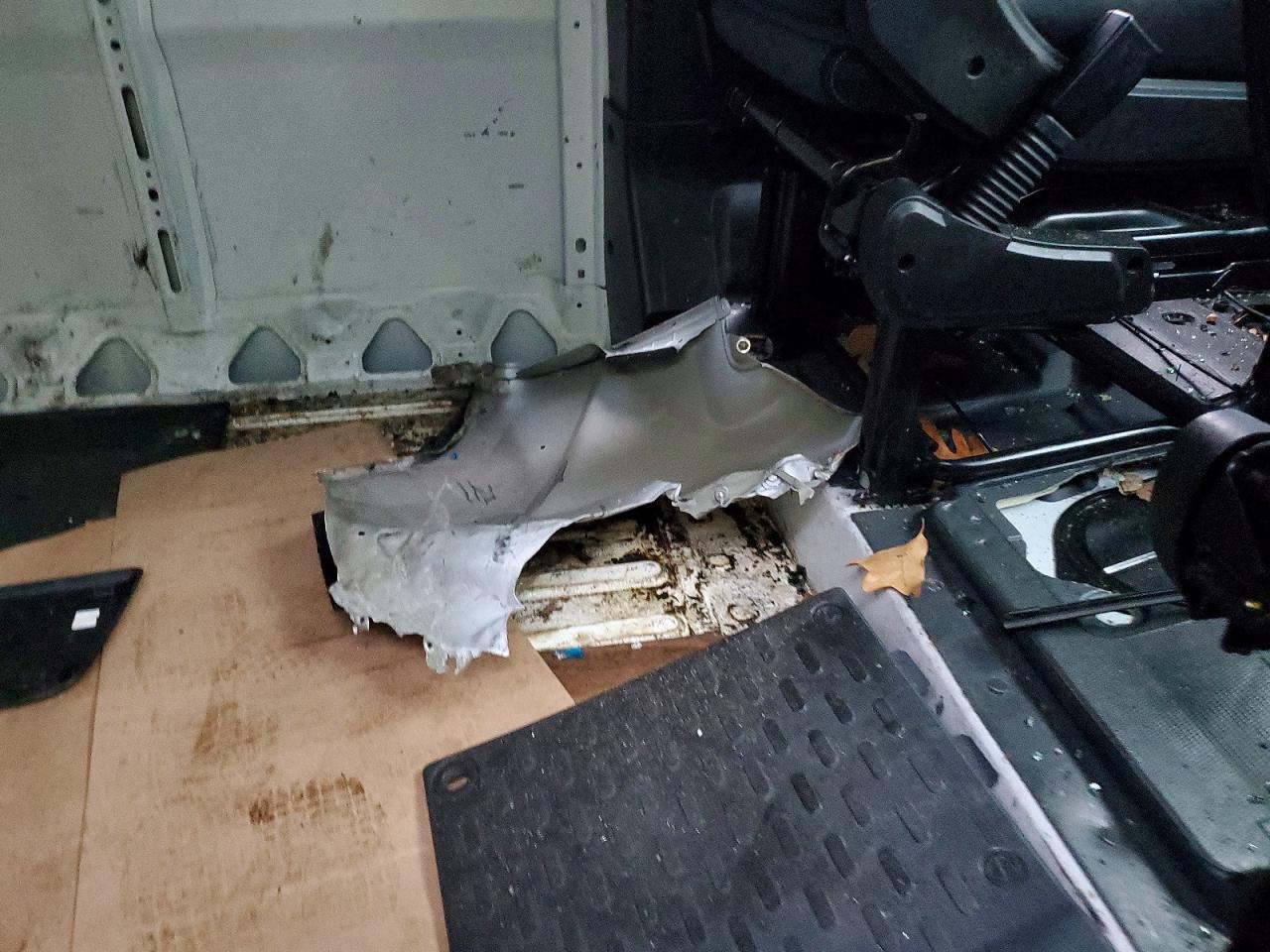 2023 RAM PROMASTER 2500 DELIVERY VAN photo 37