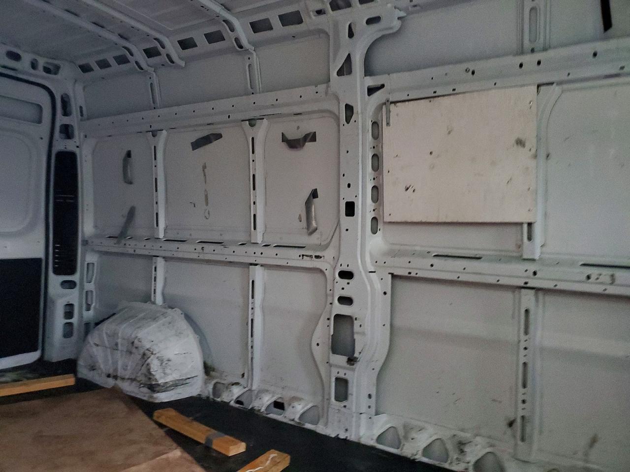 2023 RAM PROMASTER 2500 DELIVERY VAN photo 31