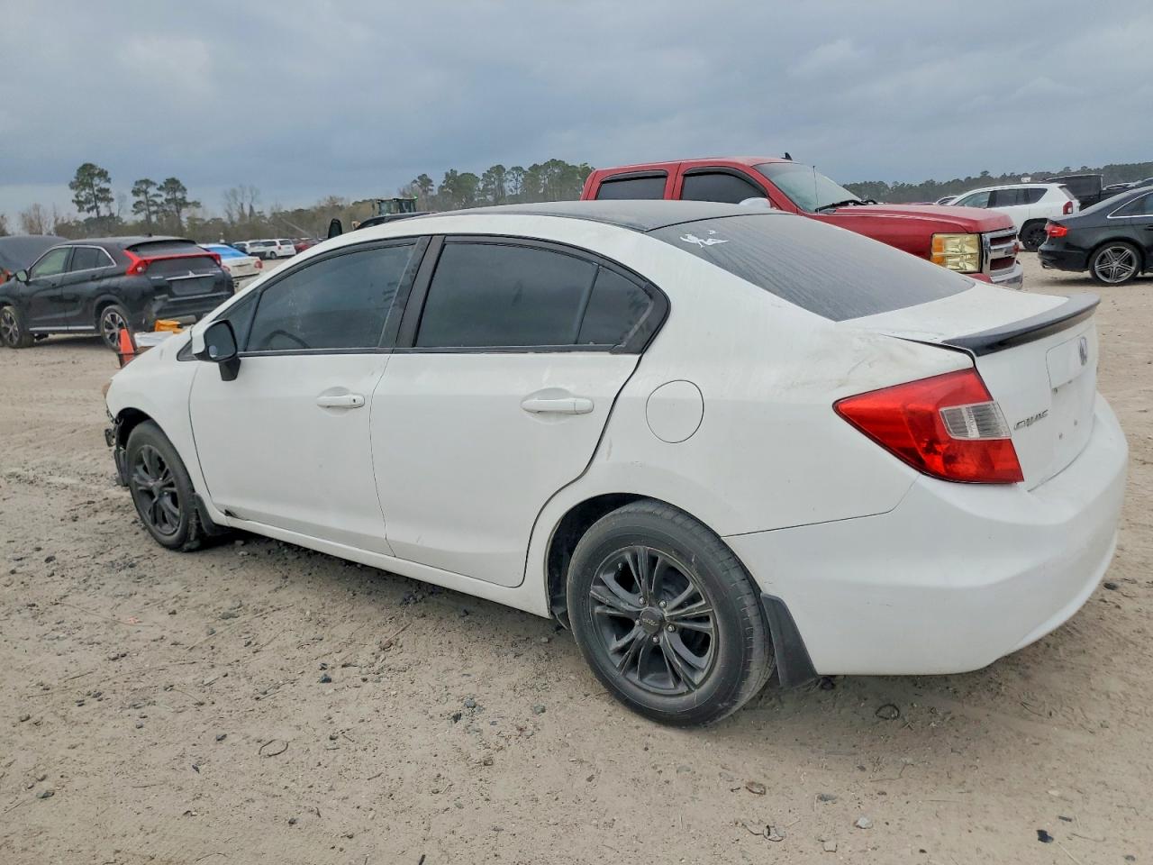 2012 HONDA CIVIC LX photo 2