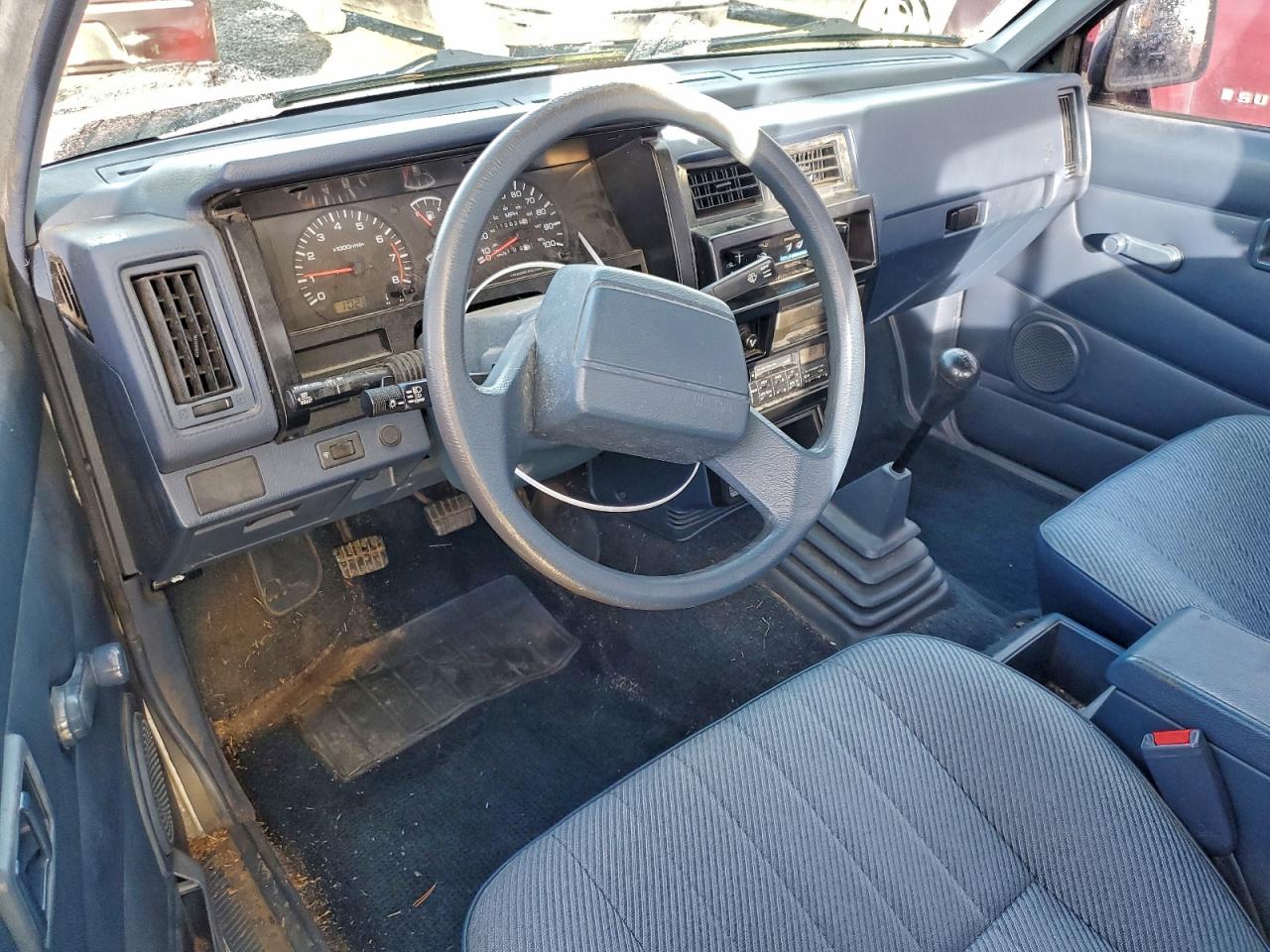 1993 NISSAN TRUCK KING CAB photo 8