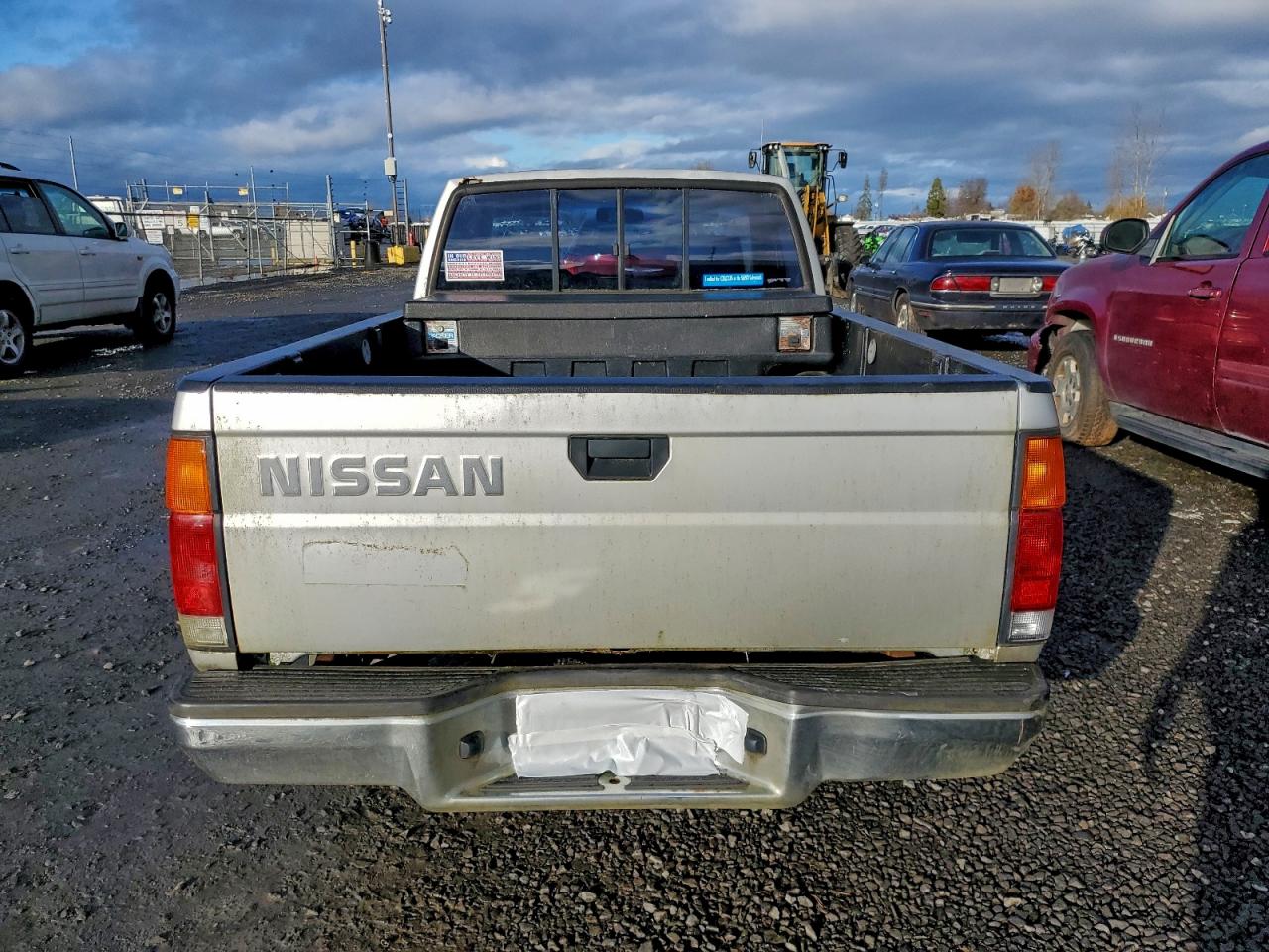 1993 NISSAN TRUCK KING CAB photo 6